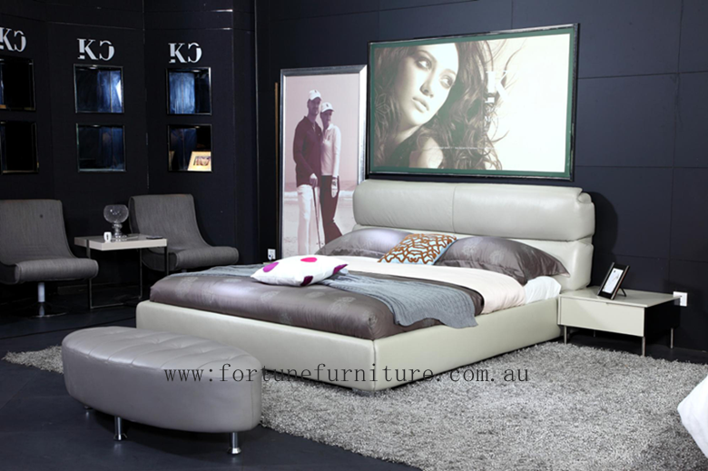Carina italian leather bed